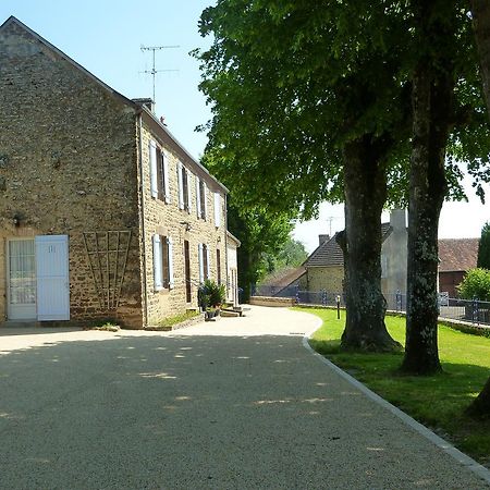 Moitron-sur-Sarthe Les Quatre Saisons Bed & Breakfast エクステリア 写真
