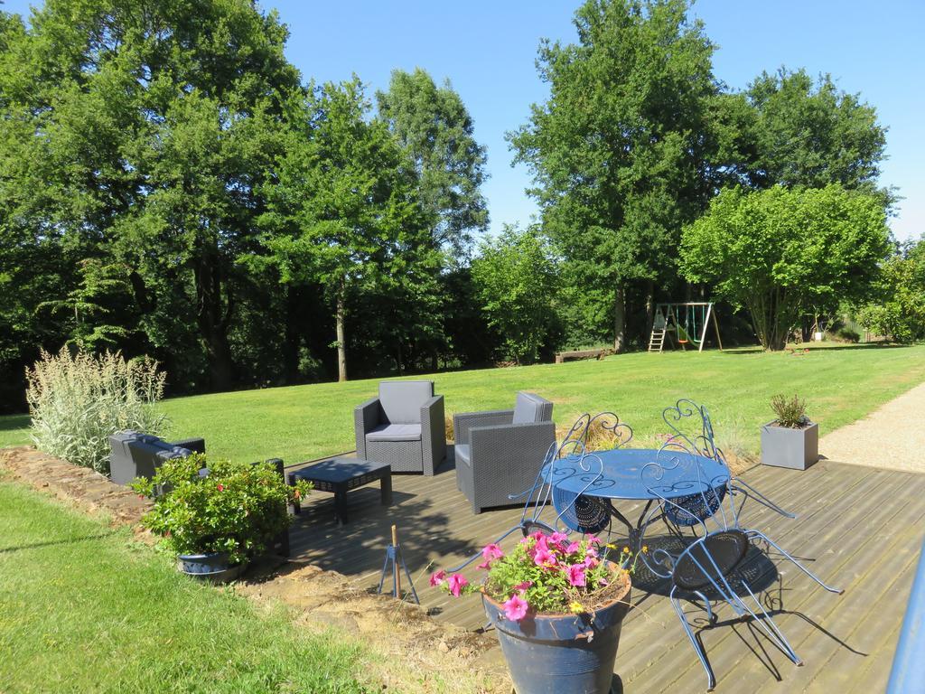 Moitron-sur-Sarthe Les Quatre Saisons Bed & Breakfast エクステリア 写真