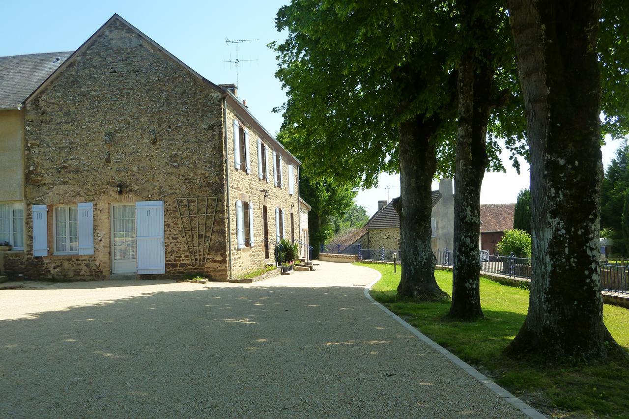 Moitron-sur-Sarthe Les Quatre Saisons Bed & Breakfast エクステリア 写真